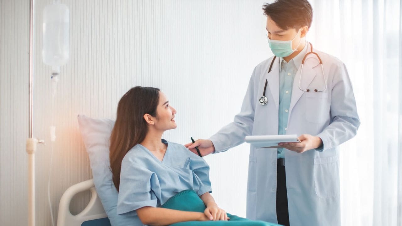 Người được bảo hiểm là gì? Có được thụ hưởng hay không